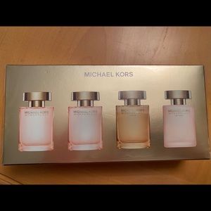 ***MICHEAL KORS WONDERLUST***